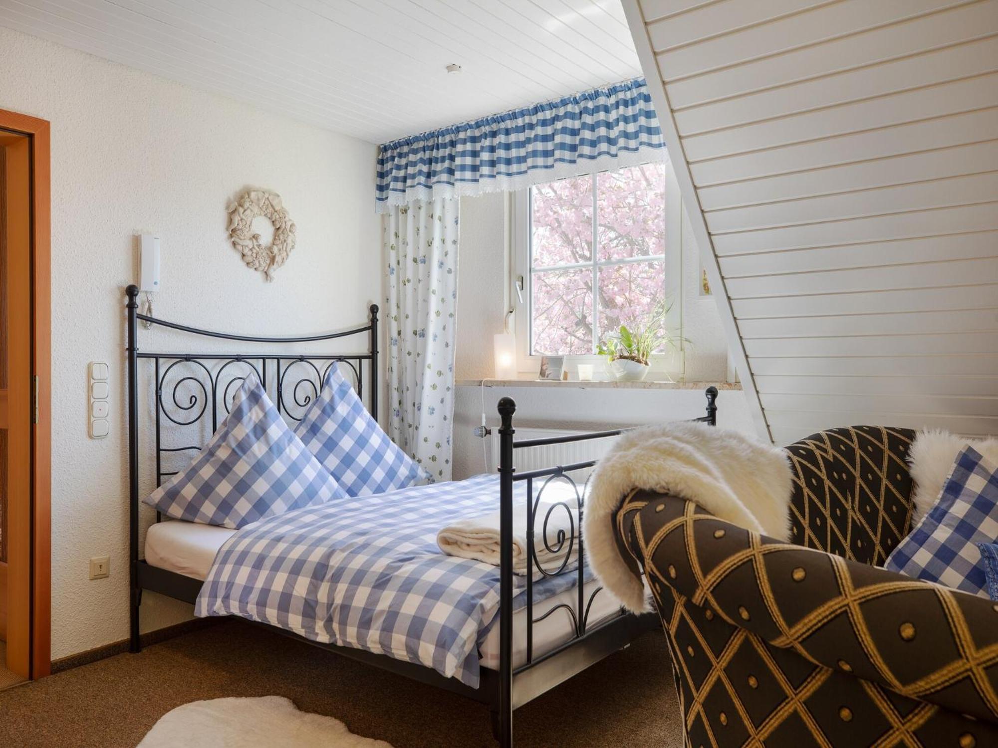 Charming Apartment In Wei Enbrunn Near Forest Weissenbrunn Buitenkant foto
